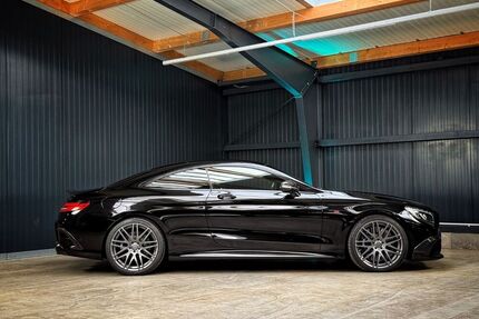 Mercedes S 63 AMG