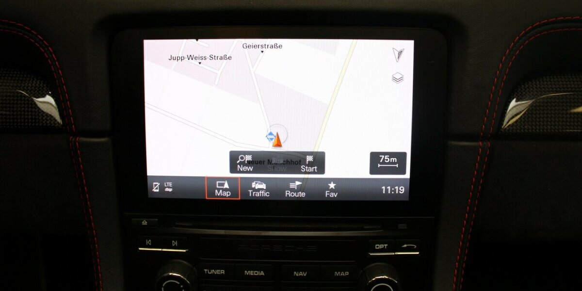 Porsche Boxster 718 GTS Sport-/AGA/Chrono/Design 73.299 km 61.480 € Euskirchen 53881