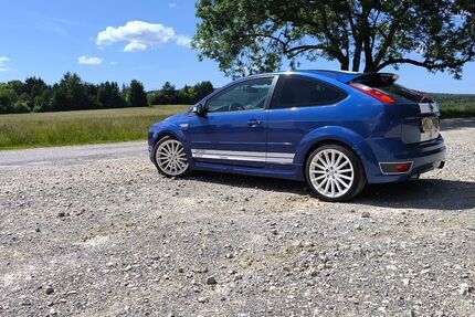 Ford Focus 185.000 km 5.499 &euro; Bitz 72475