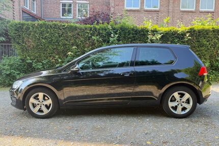 VW Golf 73.000 km 7.990 &euro; Bergisch Gladbach 51467