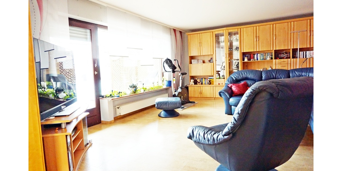 Gepflegtes 1-2 Fam. Haus, neuwertige Heizung, div. Renovierungen, Garten, Doppel-Garage, Terrasse, B - Einfamilienhaus Zierenberg Burghasungen | Angebot:26459788