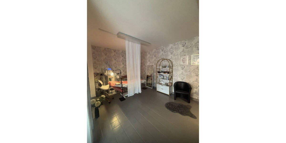 Gewerbeobjekt Halle (Saale) Damaschkestraße - 2 Zimmer, 73 m&sup2;, 415&euro; | Angebot:26687132