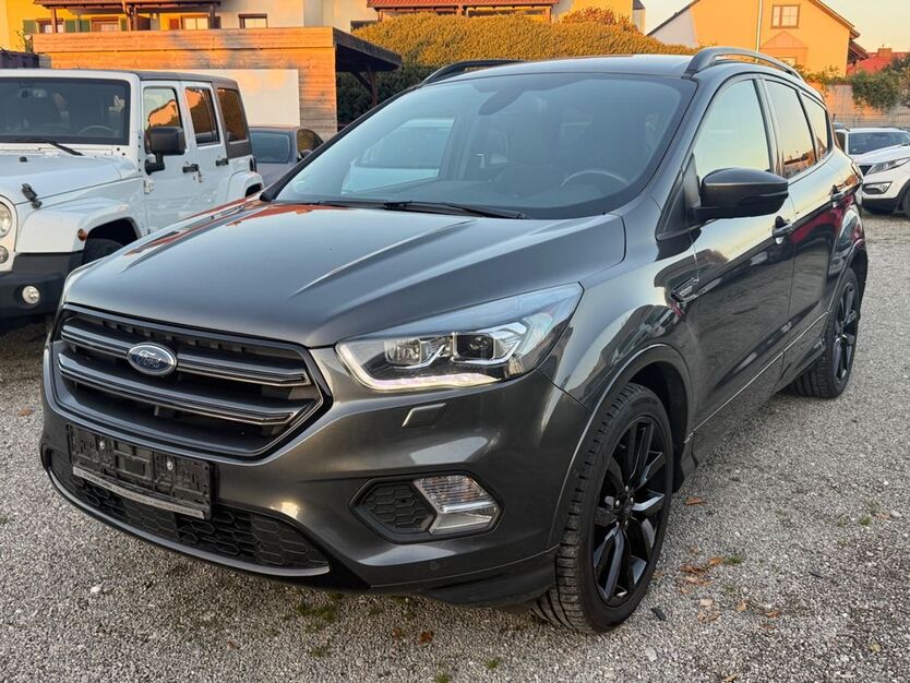Ford Kuga 99.863 km 10.500 € Friedberg 86316