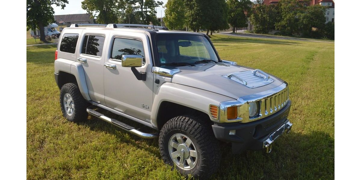 Hummer H3 67.900 km 15.900 &euro; Querfurt 06268