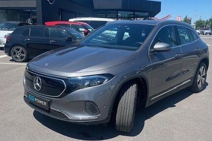 Mercedes EQA