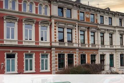 Zentral gelegene Gewerbefläche in stilvollem Altbremer Haus – Extra-Komfort durch Küche & Bad zimmer