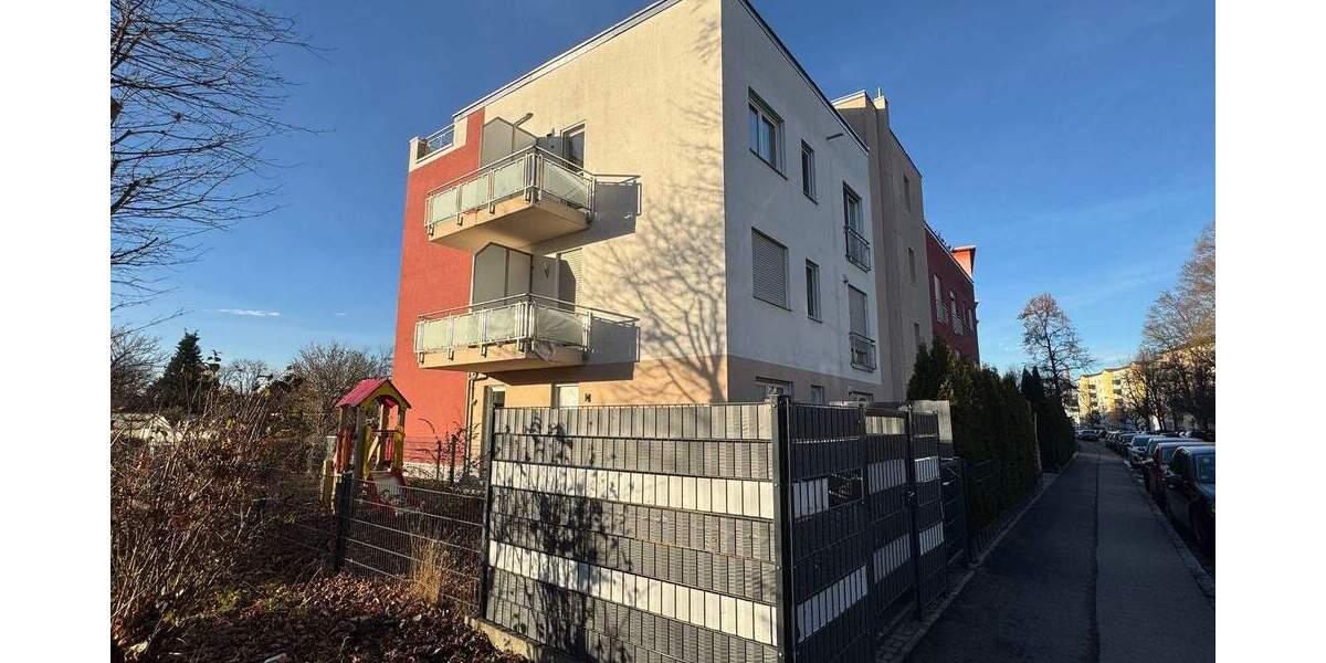 Etagenwohnung Augsburg Herrenbach - 2 Zimmer, 70 m&sup2;, 425.000&euro; | Angebot:24216592