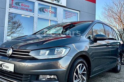 VW Touran 158.500 km 11.890 &euro; Aschersleben 06449