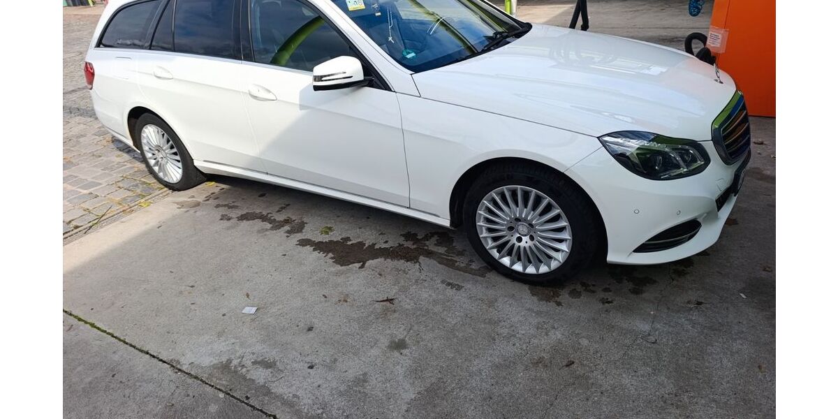 Mercedes-Benz E 220 275.300 km 9.800 &euro; Freckenfeld 76872