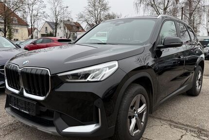 BMW X1 172.000 km 26.990 &euro; München 81243
