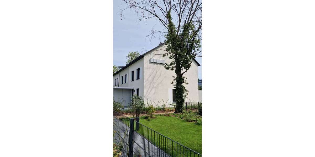 Einfamilienhaus Luckenwalde - 4 Zimmer, 120 m&sup2;, 1.440&euro; | Angebot:26870783
