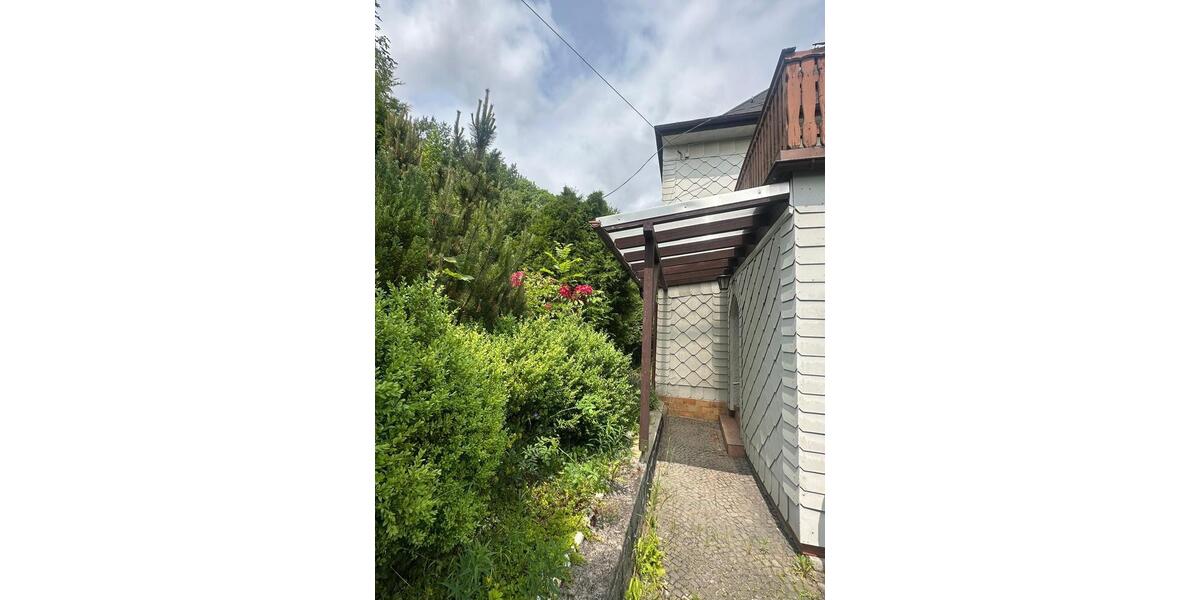 Villa Hof Neuhof - 8 Zimmer, 170 m&sup2;, 296.000&euro; | Angebot:26442396