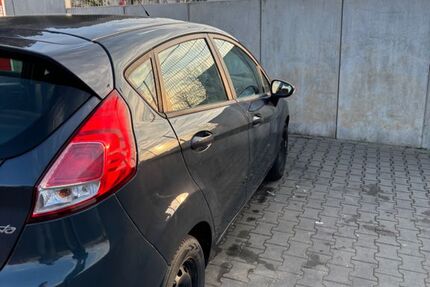 Ford Fiesta 139.000 km 4.200 &euro; Gießen 35398