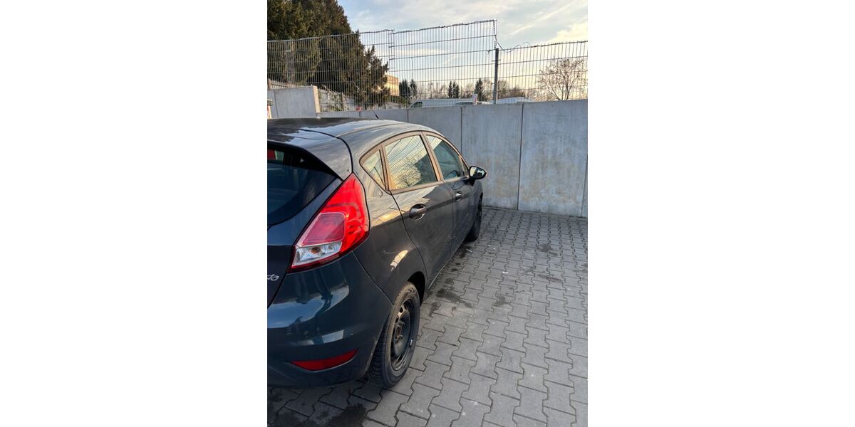 Ford Fiesta 139.000 km 4.200 &euro; Gießen 35398