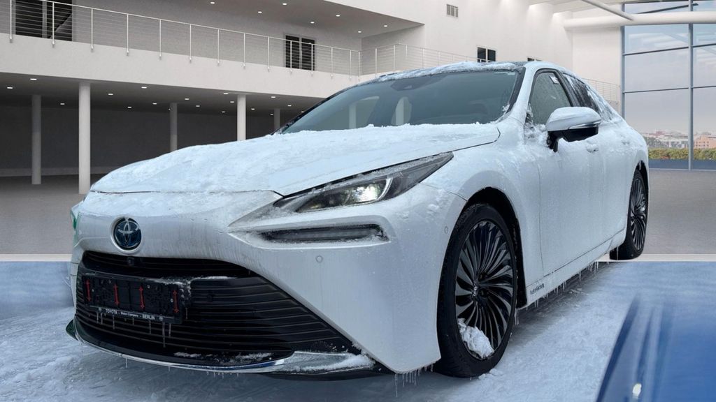 Toyota Mirai 148.000 km 9.950 &euro; Künzell 36093