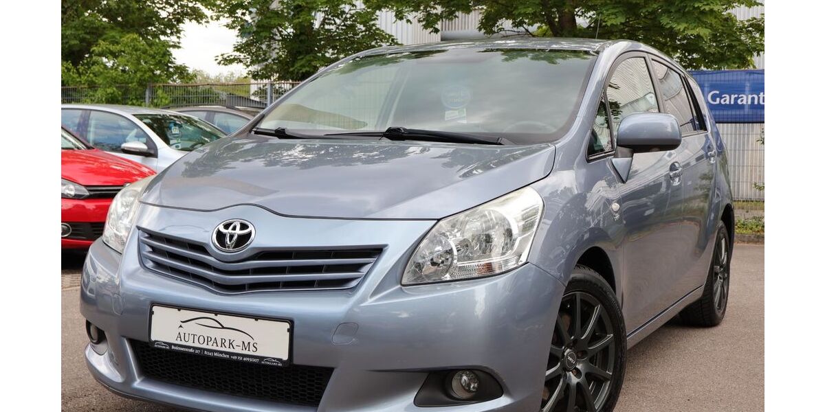 Toyota Verso 141.279 km 3.990 &euro; München 81243