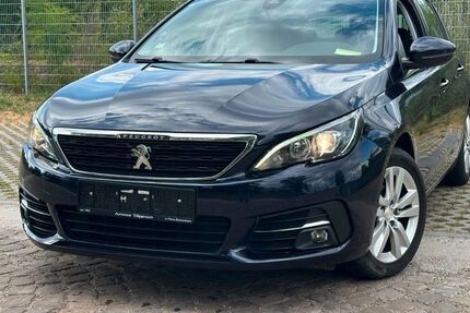 Peugeot 308 92.900 km 9.490 &euro; Wiesbaden 65203