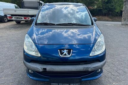 Peugeot 1007