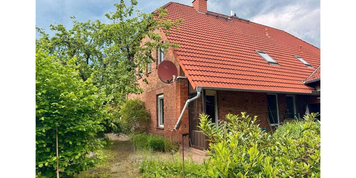 Einfamilienhaus Winsen (Aller) - 7 Zimmer, 200 m&sup2;, 180.000&euro; | Angebot:26987157
