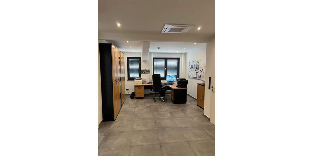 Gewerbeobjekt Leopoldshöhe Asemissen - 1.870.000&euro; | Angebot:25722296