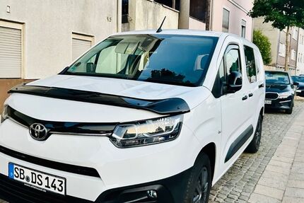 Toyota Proace City 186.250 km 12.100 &euro; Saarbrücken 66133