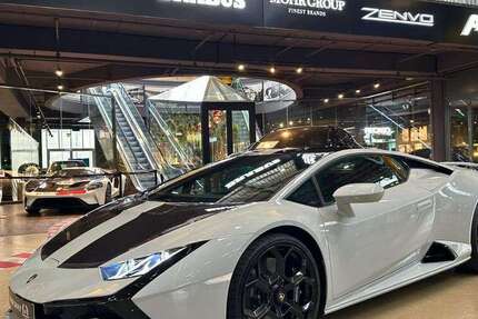 Lamborghini Huracán 4.750 km 324.900 &euro; München 80939