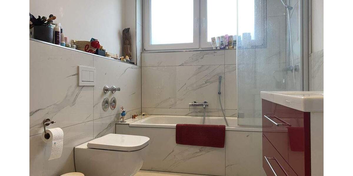 Etagenwohnung Duisburg / Beeck Beeck - 3 Zimmer, 80 m&sup2;, 185.000&euro; | Angebot:23982951