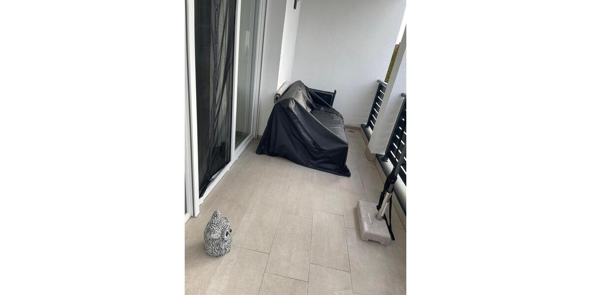 Etagenwohnung Neuhof - 2 Zimmer, 66 m&sup2;, 720&euro; | Angebot:25161521