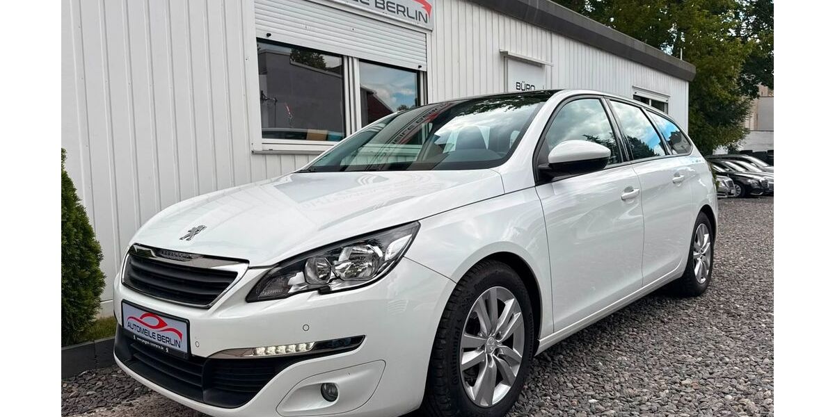 Peugeot 308 90.000 km 3.999 &euro; Berlin 13469