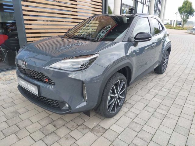 Toyota Yaris Cross 1.910 km 35.910 € Pfaffenhofen 85276