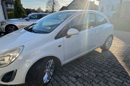 Opel Corsa 210.000 km 2.199 &euro; Neuler 73491