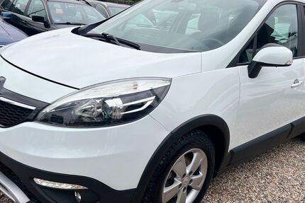 Renault Scenic 99.000 km 6.999 € Essen 45355