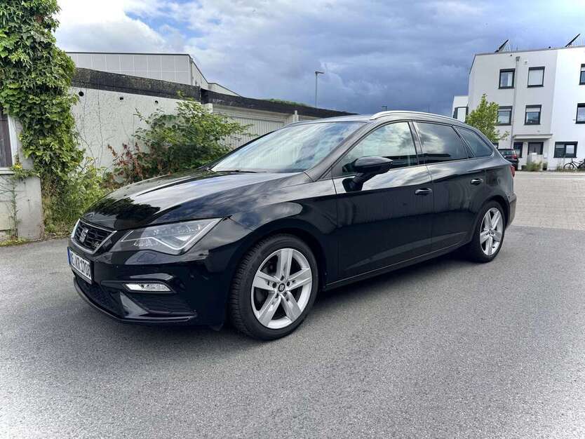 Seat Leon 96.658 km 13.800 € Düsseldorf 40489