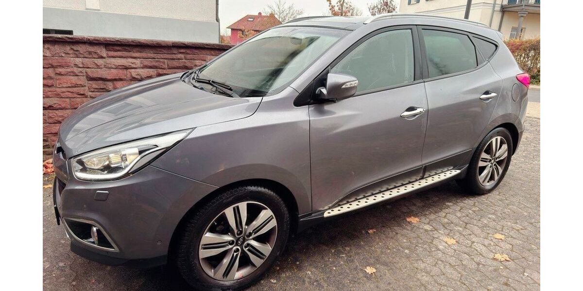 Hyundai ix35 143.000 km 9.800 &euro; Hünfeld 36088