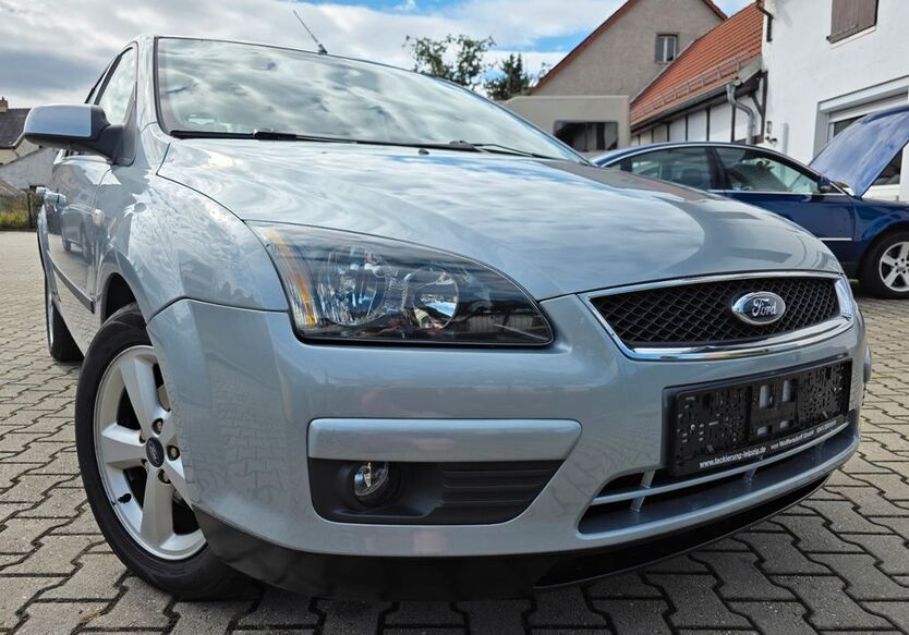 Ford Focus 84.700 km 3.299 € Zwenkau 04442