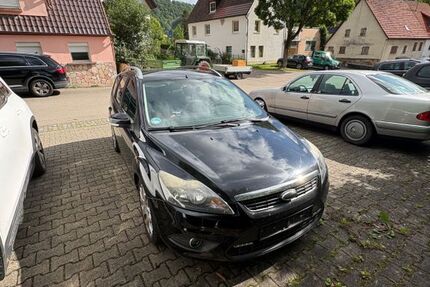 Ford Focus 211.000 km 1.900 &euro; Bad Ditzenbach 73342