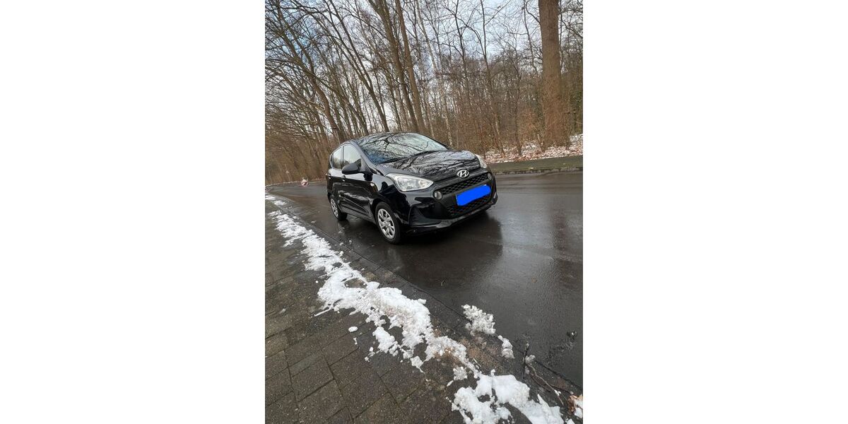 Hyundai i10 121.562 km 5.900 &euro; Münster 48159