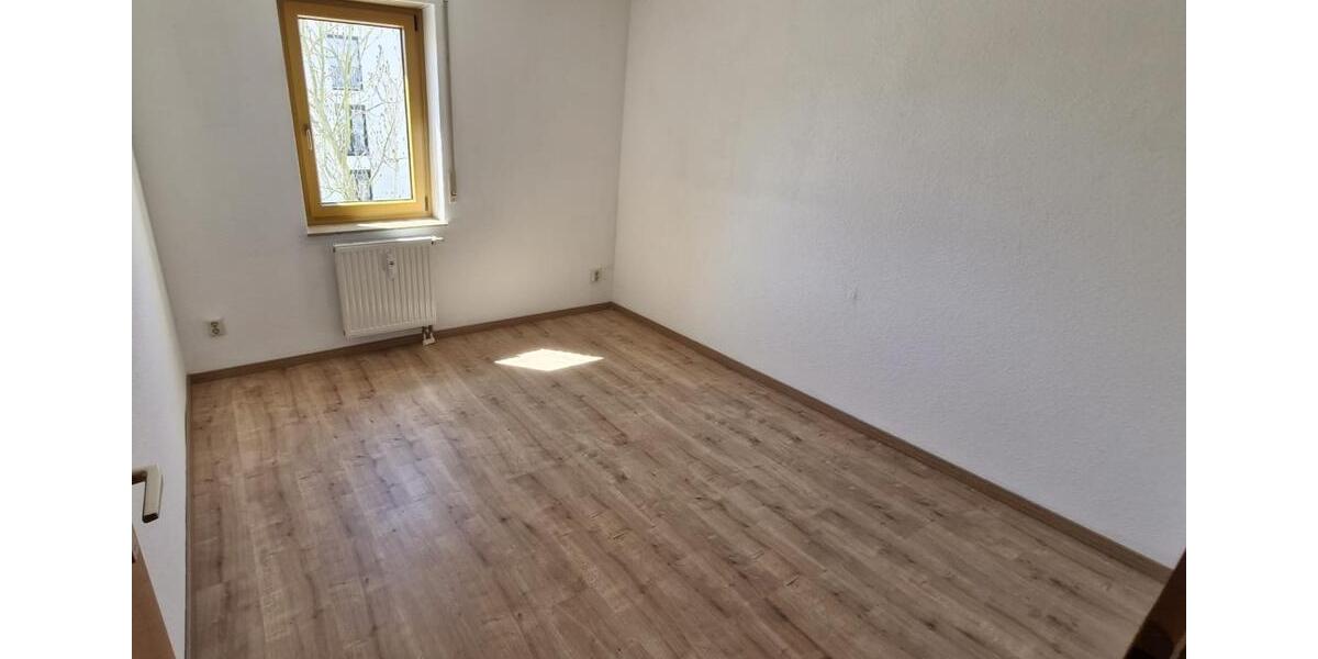 Etagenwohnung Annaberg-Buchholz Buchholz - 4 Zimmer, 74 m&sup2;, 458&euro; | Angebot:26676986