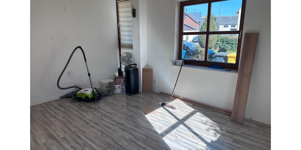 Erdgeschoßwohnung Linden - 3 Zimmer, 60 m&sup2;, 710&euro; | Angebot:26302635