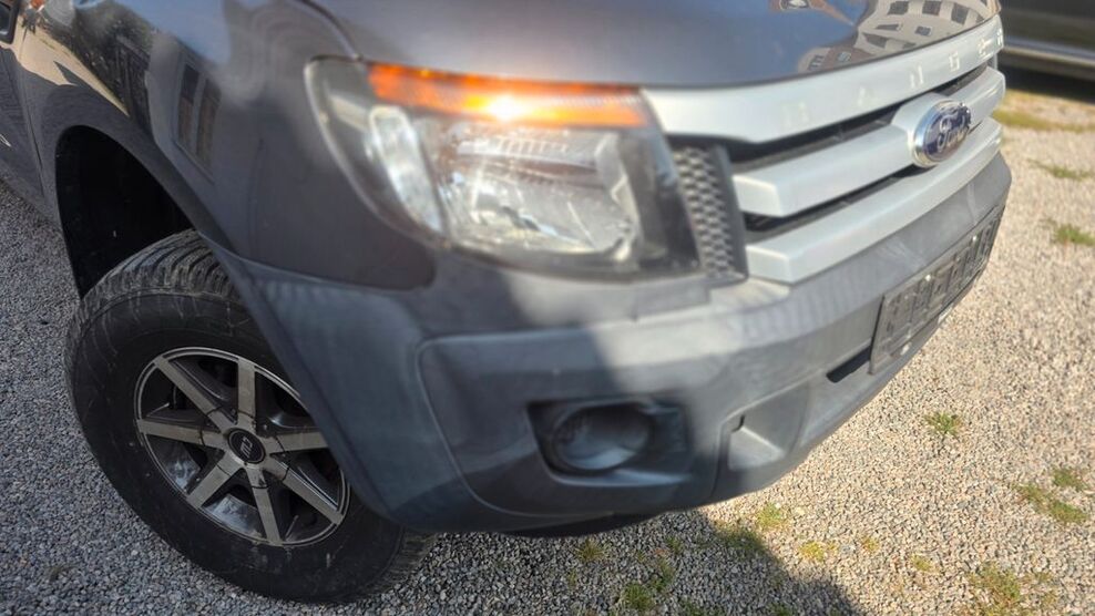 Ford Ranger 183.300 km 6.950 € Chemnitz 09113