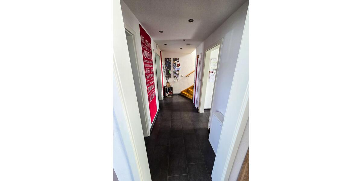 Reihenhaus Salzgitter - 3 Zimmer, 95 m&sup2;, 280.000&euro; | Angebot:27118287