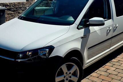VW Caddy 352.131 km 8.999 &euro; KASSEL 34125