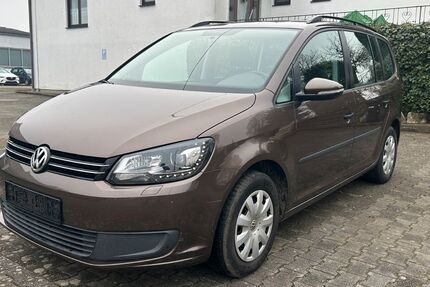 VW Touran 217.700 km 2.990 &euro; Wertingen-Roggden 86637