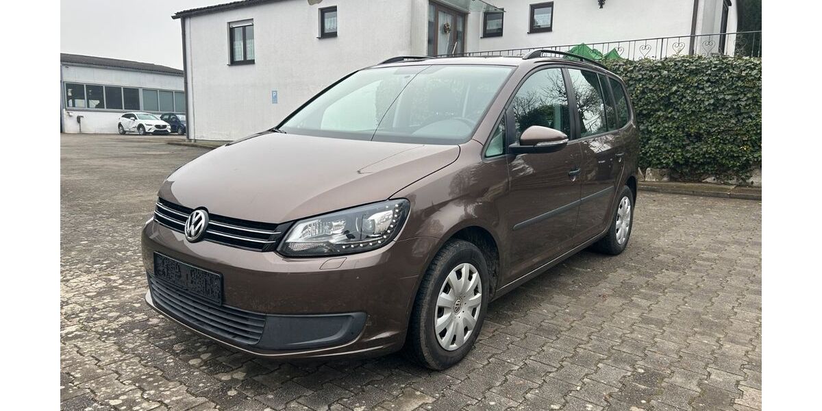 VW Touran 217.700 km 2.990 &euro; Wertingen-Roggden 86637