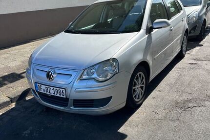 VW Polo 223.200 km 2.399 &euro; Offenbach Am Main 63071