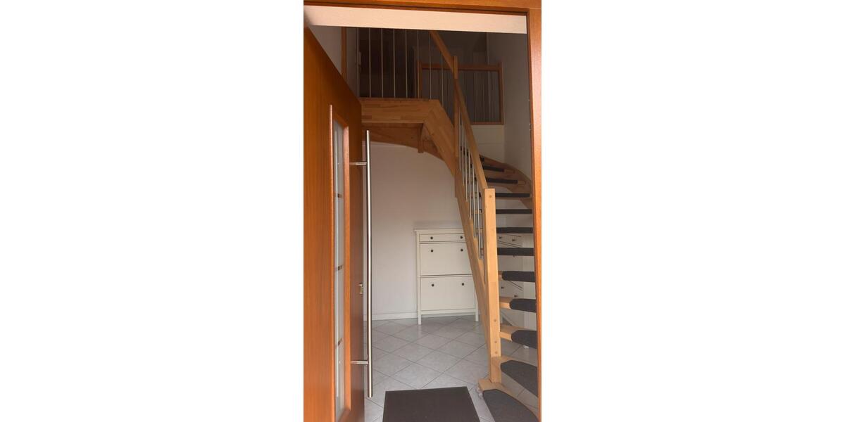 Etagenwohnung Friesoythe - 3 Zimmer, 100 m&sup2;, 750&euro; | Angebot:26691600