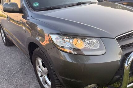 Hyundai SANTA FE 175.000 km 3.500 &euro; Rosenheim 83024