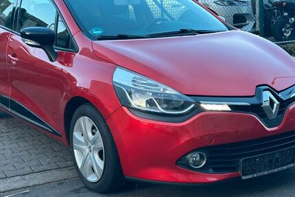 Renault Clio 112.000 km 5.499 &euro; Berlin 12359