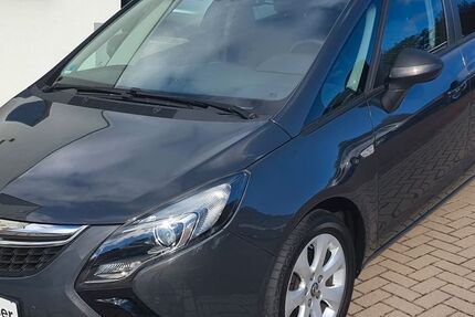 Opel Zafira 109.740 km 8.999 € Chemnitz 09130