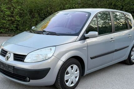 Renault Scenic 90.000 km 2.500 &euro; München 81375